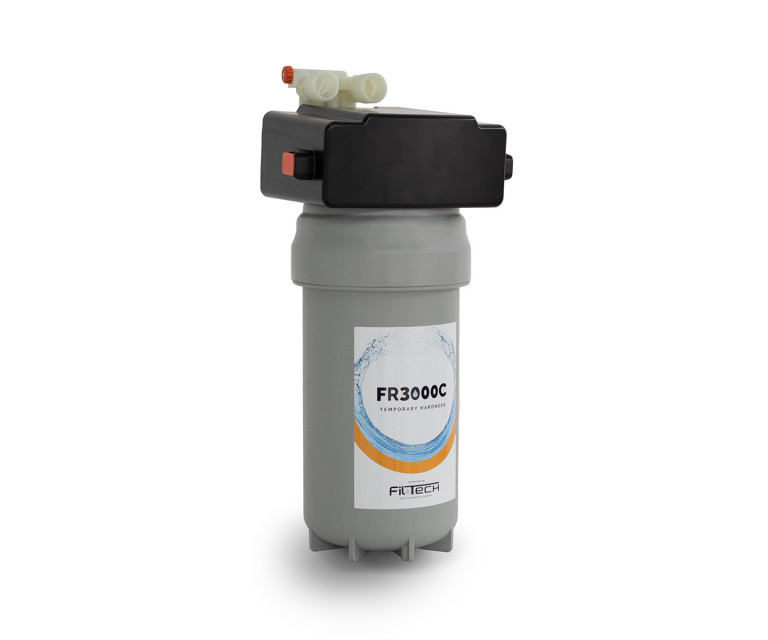 WATER SOFTENER WITH RESIN FILTER