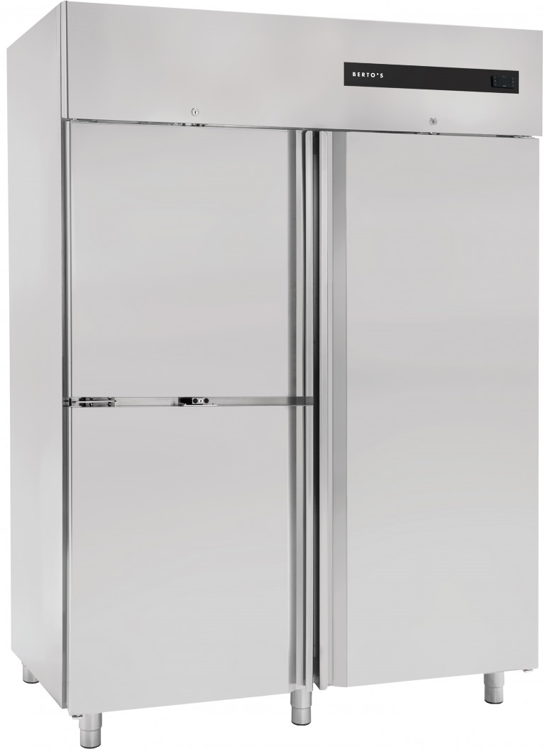 REFRIGERATED CABINET 1400  -2/+8°C - 3 DOORS