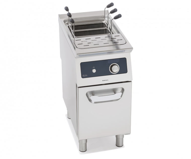 PASTA COOKERS