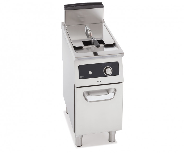 GAS FRYERS