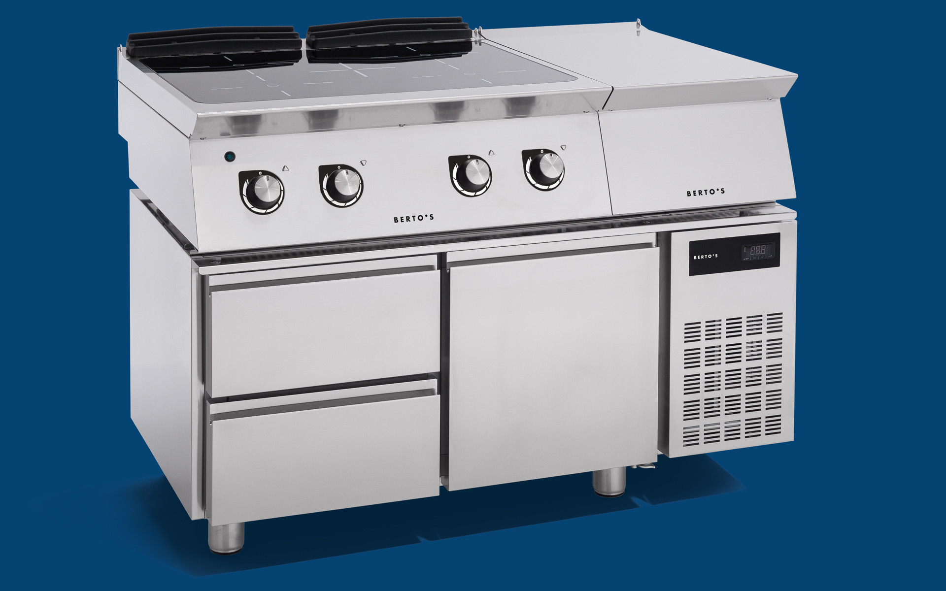 STURDINESS AND FUNCTIONALITY IN EVERY DETAIL