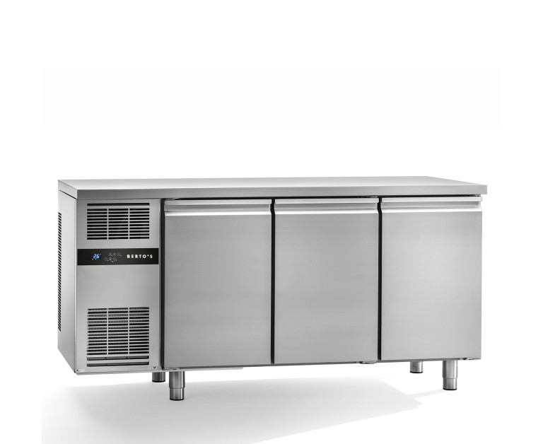 Refrigerated Counters 700 - 3 doors