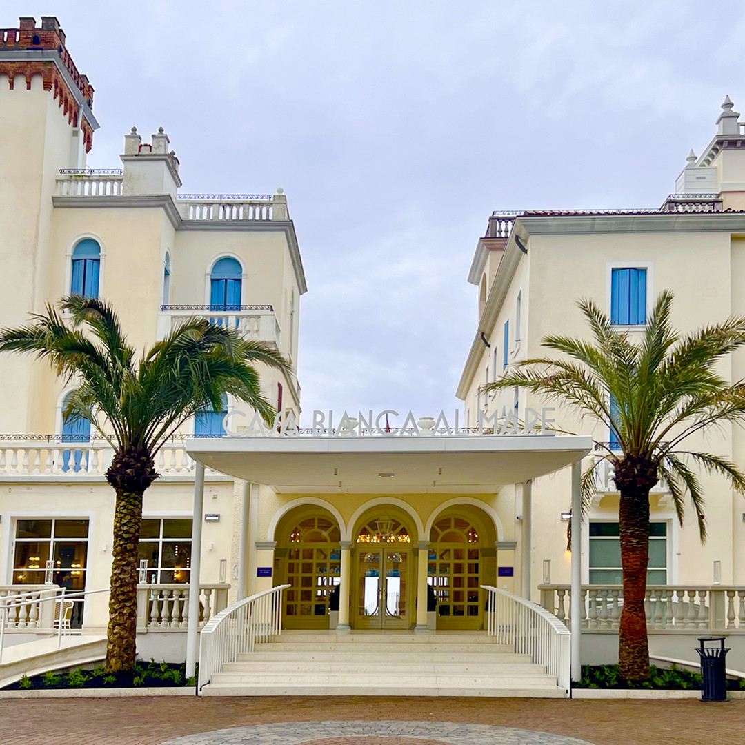 Hotel_Casa_Bianca_Al_Mare.jpg