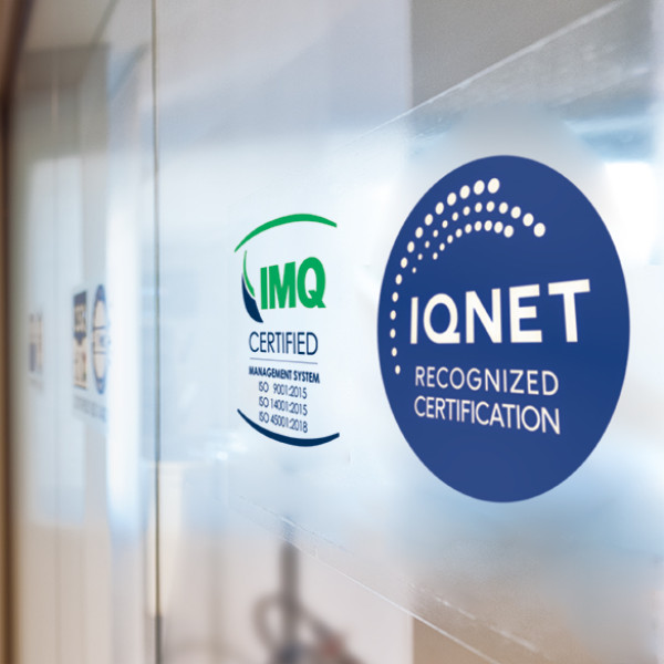 certifications-immaginemono.jpeg